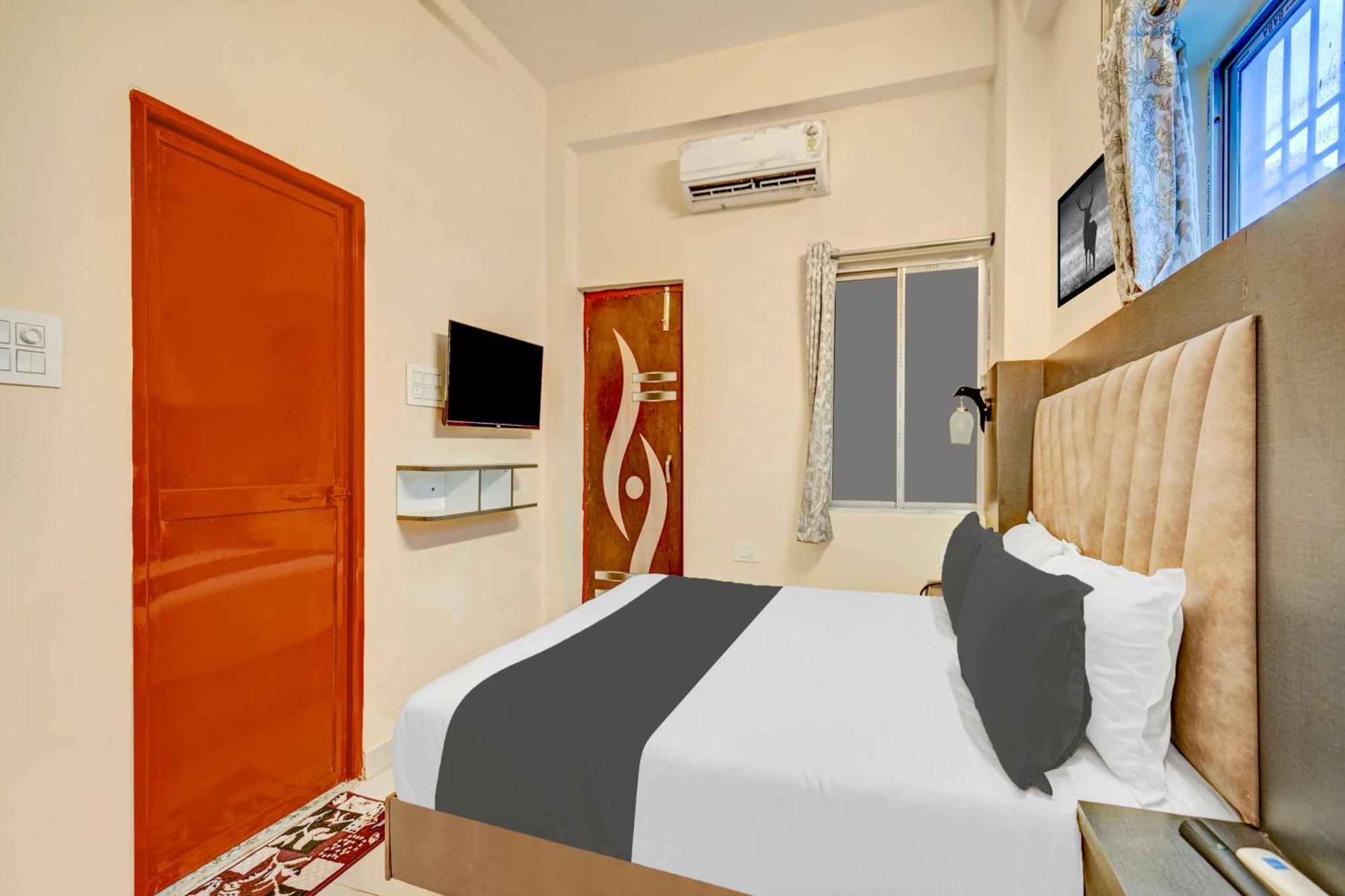 Khagaul Super Townhouse Anisabad Near Mahavir Sansthan מראה חיצוני תמונה