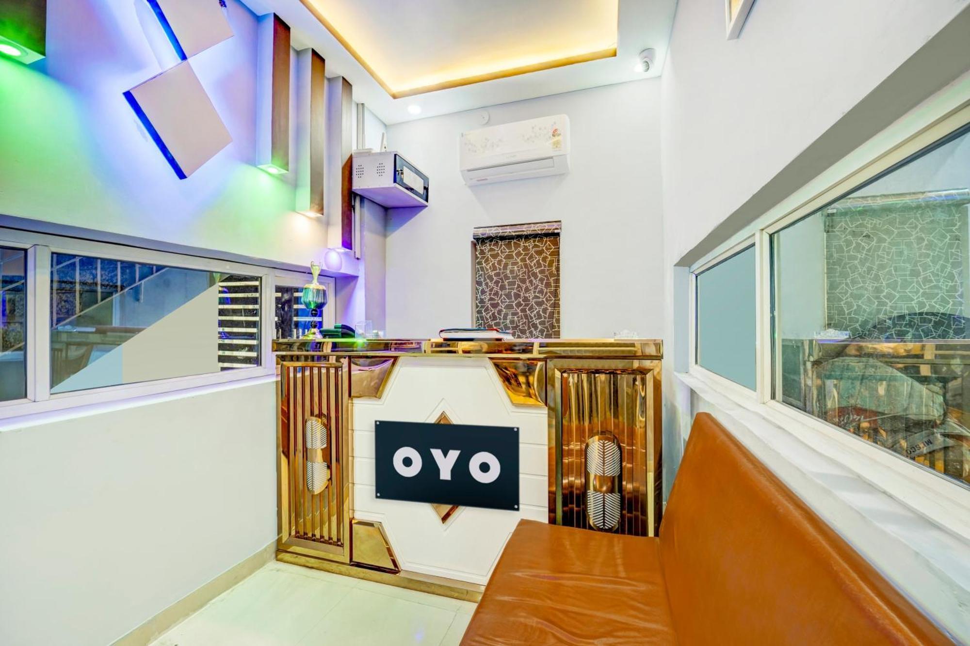 Khagaul Super Townhouse Anisabad Near Mahavir Sansthan מראה חיצוני תמונה